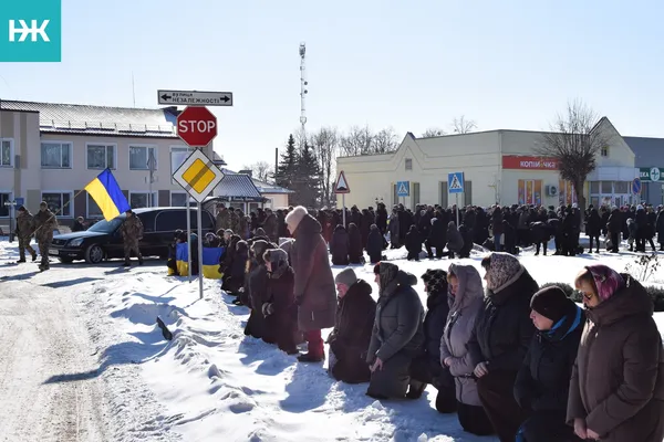 Без батька залишилися двоє дітей: на Волині попрощалися з воїном Віктором Веремійчиком (фото)