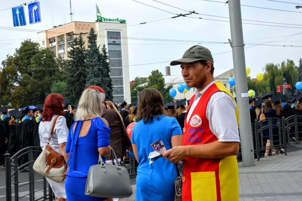 Користуючись нагодою, не забували рекламувати «Цирк на воді»