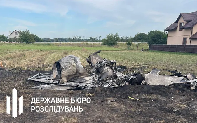 ДБР розслідує обставини зіткнення двох літаків L-39 на Житомирщині