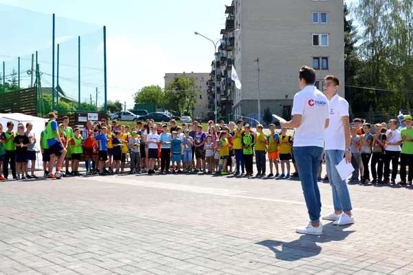 Як у луцькому Сіті Парку велике дитяче свято спорту відзначали (фото)