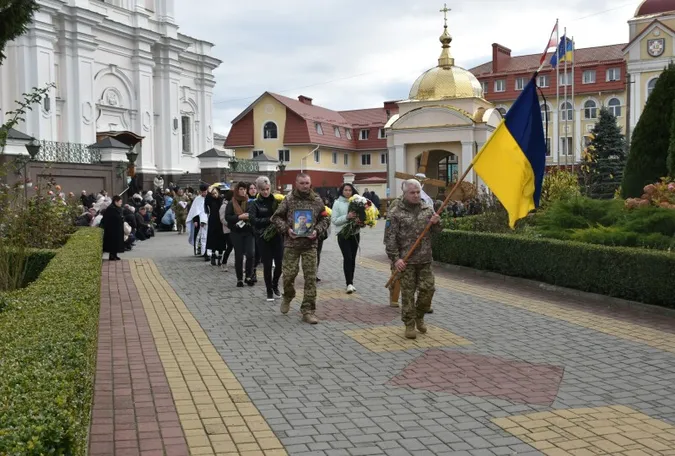 У Луцьку попрощалися із захисником України Юрієм Дудою (фото)