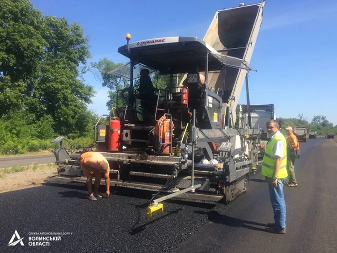 Показали відремонтовану частину автодороги Луцьк-Рівне (фото)
