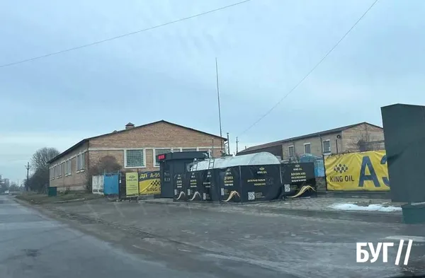 На Волині злодій у балаклаві обікрав АЗС
