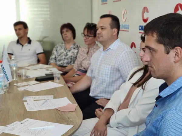 Досить чекати змін: майже 300 лучан хочуть йти на вибори зі «СВІДОМИМИ»