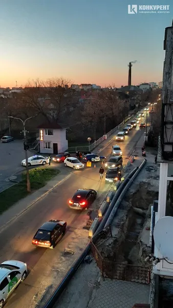 У Луцьку - аварія за участі двох автівок (фото, відео)