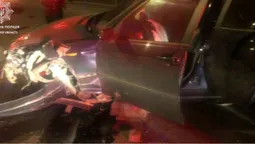 На Соборності у Луцьку п'яний водій BMW серед ночі влупився у паркан