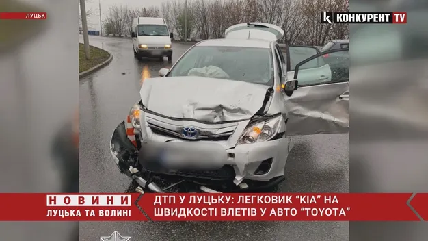 У Луцьку – ДТП на вулиці Домни Гордіюк (відео)