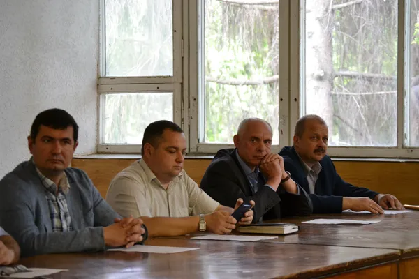 Лучани обговорення росту ціни за проїзд у тролейбусах проігнорували (фото)
