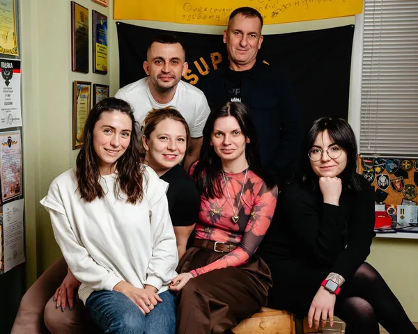 До щему і мурах по шкірі: другий рік великої війни в історіях волонтерів луцького «Ангару»
