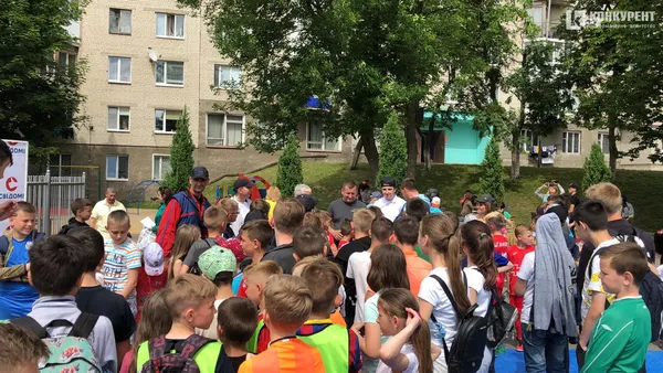 Як у луцькому «Сіті Парку» «Велике дитяче свято» відзначали (фото)
