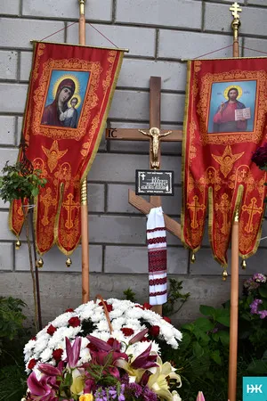 У Любешівській громаді оплакували полеглого воїна Валерія Баса (фото)