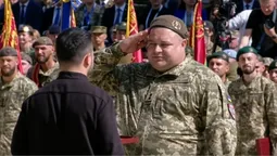 Командир «Сталевої Сотки» став повним кавалером ордена Богдана Хмельницького (відео)
