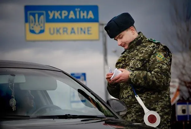 Воєнний стан припинено, однак посилений режим для МВС ніхто не відміняв, - Сергій Яровий