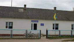 У селі на Волині – бунт: батьки не пускають дітей в школу (відео)