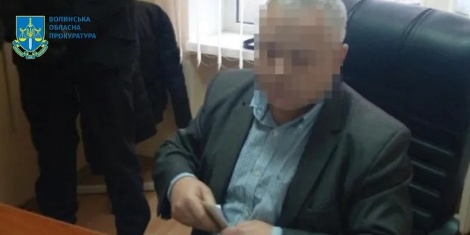 На Волині експосадовця посадили на 5 років за хабарництво