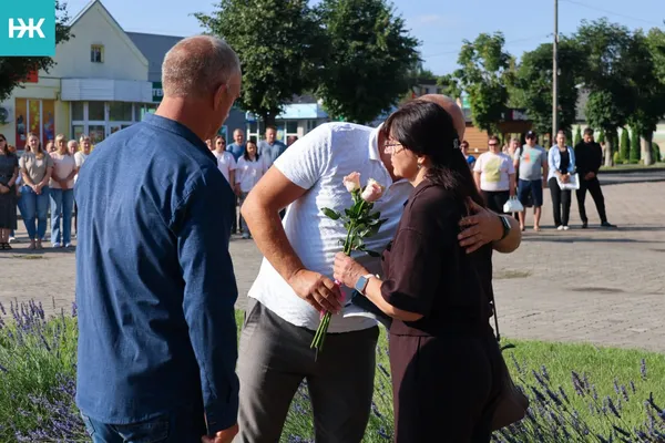 На Волині родині загиблого воїна Юрія Куха вручили його відзнаку «Комбатантський хрест» (фото)