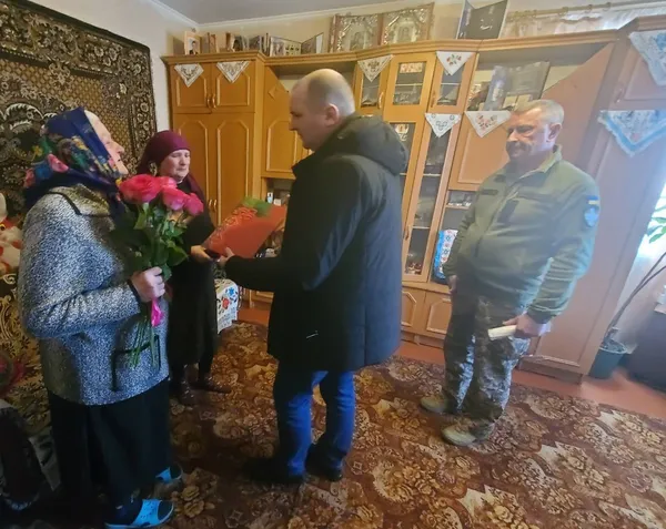 Сім'ї загиблого волинянина Віталія Пилипчука вручили посмертний орден «За мужність» (фото)