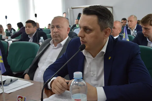 День праці: як Вусенко на жуках заробляла, а Яручик схрещував несхрещуване