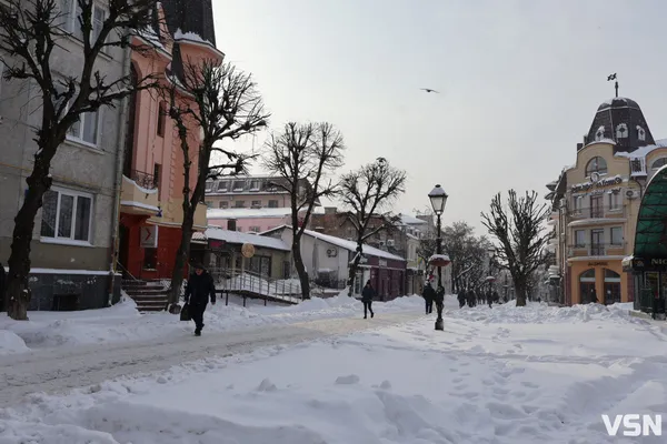 Графіки не відповідають дійсності: лучани нарікають на хаотичні відключення світла