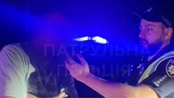 Втікав і на машині, і пішки: у Луцьку патрульні «спалили» пʼяного водія (відео)