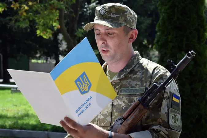 У Луцьку мобілізовані прикордонники склали присягу на вірність Україні (фото)