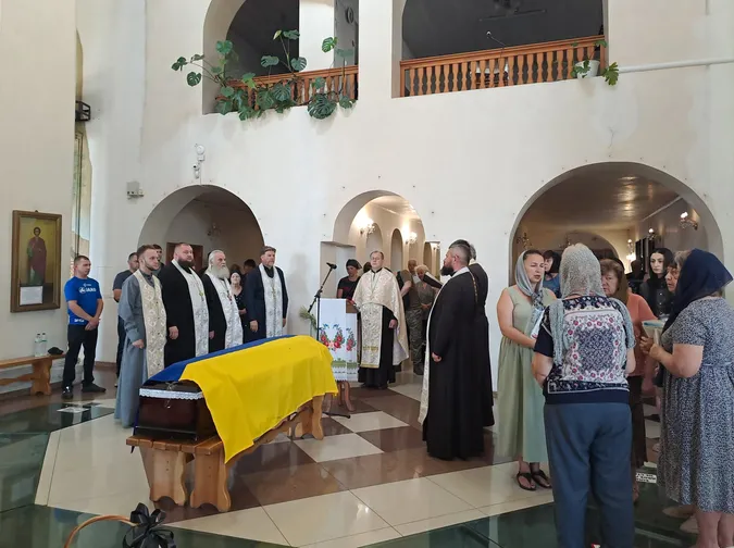 Назавжди 36: у Ковелі попрощалися з загиблим воїном Андрієм Повхом