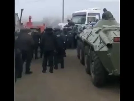 Нацгвардія, дим, техніка: ситуація у Нових Санжарах загострюється (відео)