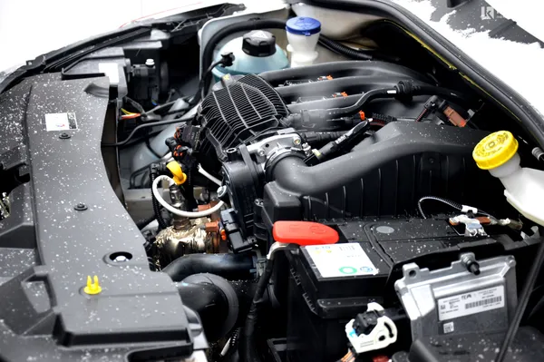 Волинським сімейним лікарям передали 23 автівки Peugeot (фото)