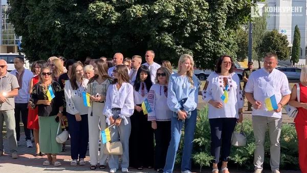 День Прапора: як у Луцьку підіймали найбільший стяг області
