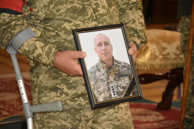 У Луцьку попрощалися з воїном Андрієм Сингаївським (фото)