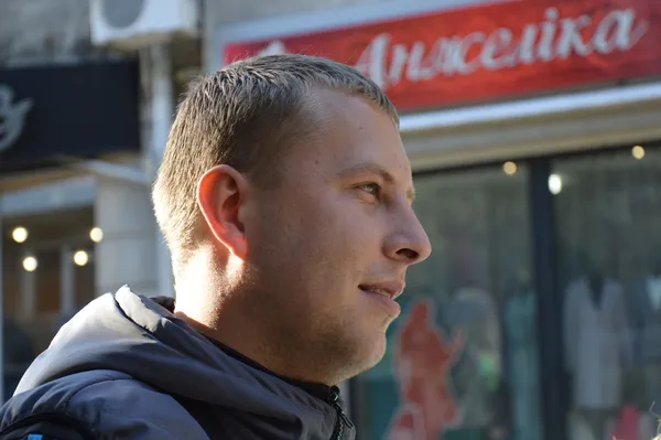 Vox populi. Чи повинна школа виховувати дітей: думки лучан (фото)