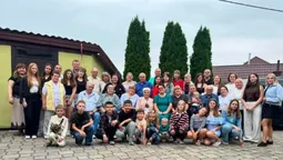 Мати-героїня та бабуся 24 правнуків: довгожителька з Волині відзначила 90-річний ювілей (фото)