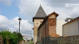 500-літні підземелля, вежа, мур: у Луцьку відкрили Окольний замок (фото)