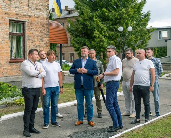 Нововолинська міська лікарня встановить дві сонячні електростанції
