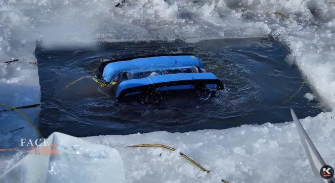 У Теремнівські ставки у Луцьку запустили підводний дрон: що там сталося (відео)