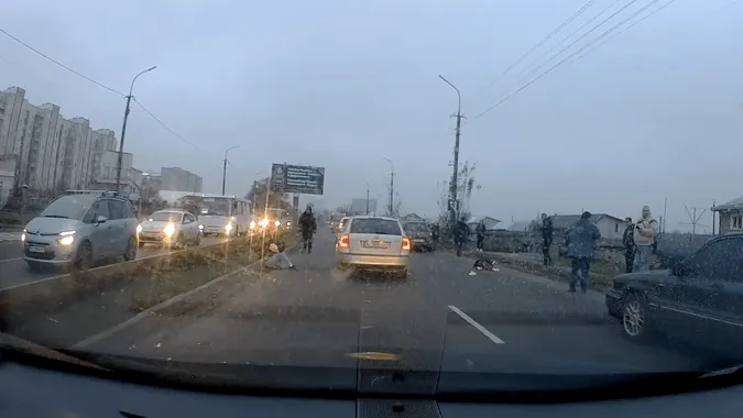 Школярка, яку на Карпенка-Карого в Луцьку збило авто, приходить до тями