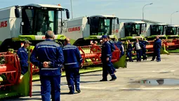 День поля у "П'ятиднях": без Порошенка, але з аграрною елітою Волині