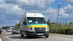 На похорон волинського захисника прийшли тисячі людей (фото)