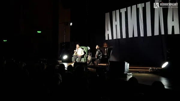 Тополя ледь не розвалив сім’ю волинянина? Чим запам’ятався концерт «Антитіл» у Луцьку (фото)