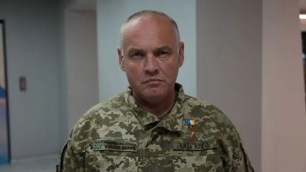 Герой України з Луцька отримав від президента сертифікат на квартиру (фото)