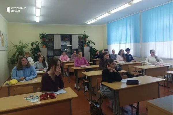 Старшокласники навчатимуться 3 роки та отримають профільну освіту