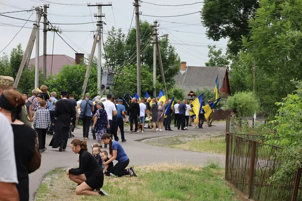 На Волині попрощалися із 42-річним Захисником Андрієм Стернічуком (фото)
