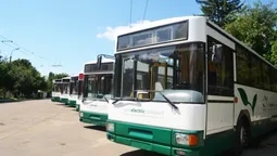 Вартість проїзду в тролейбусах: підвищувати чи ні? 