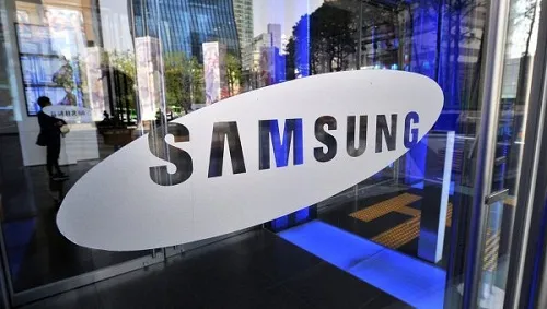 Samsung хоче випустити безрамковий смартфон