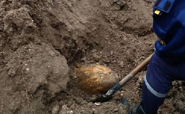 Артснаряди, мінометні міни та авіабомба: на Волині підірвали боєприпаси