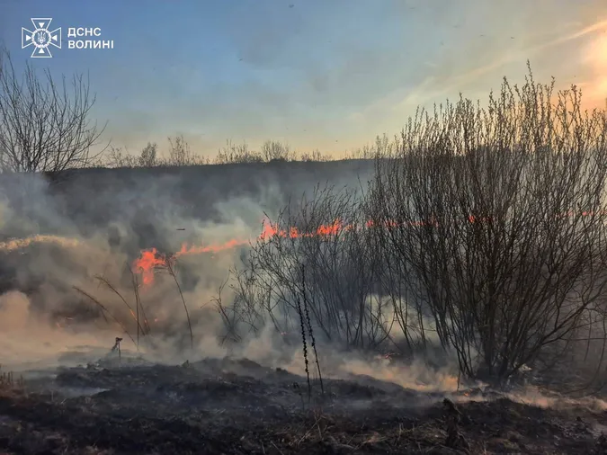 Волинські вогнеборці відкрили полювання на паліїв (фото)