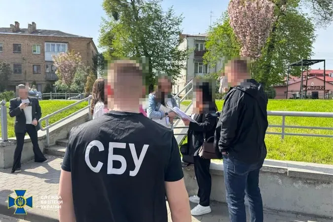 Луцька адвокатка, яку зловили на «мобілізаційній схемі», відбулася штрафом