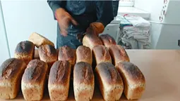 У луцькому монастирі печуть хліб за старовинними рецептами (відео)
