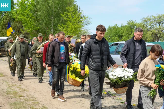 Понад два роки вважався зниклим безвісти: на Волині попрощались з Героєм Сергієм Ковальчуком (фото)