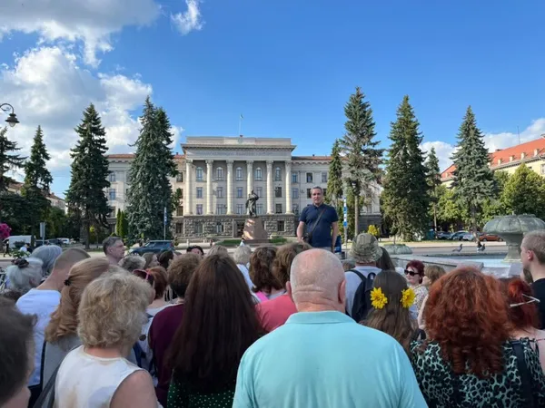 Таємниці під ногами: у Луцьку створили карту втрачених храмів і забутих цвинтарів (фото)